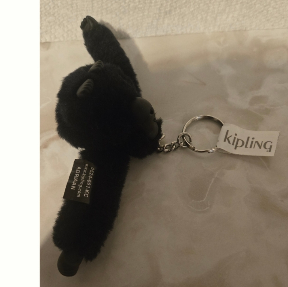 Kipling Plush Black Gorilla Keychain - Picture 6 of 9